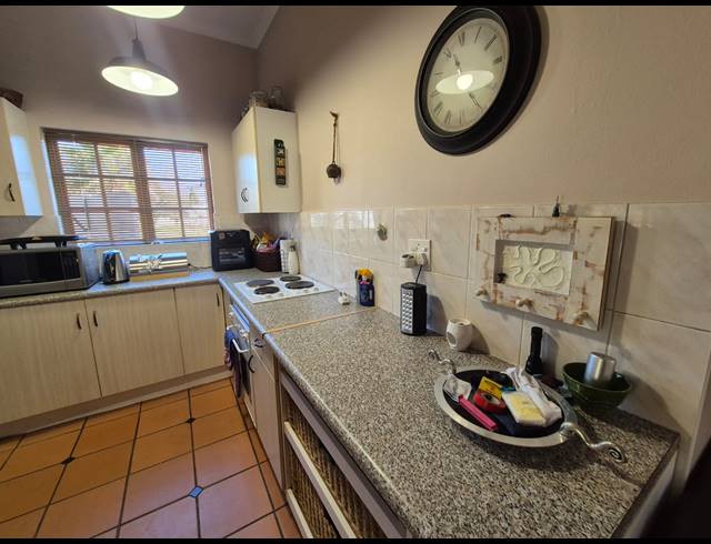 4 BEDROOM HOUSE FOR SALE IN VAALVIEW